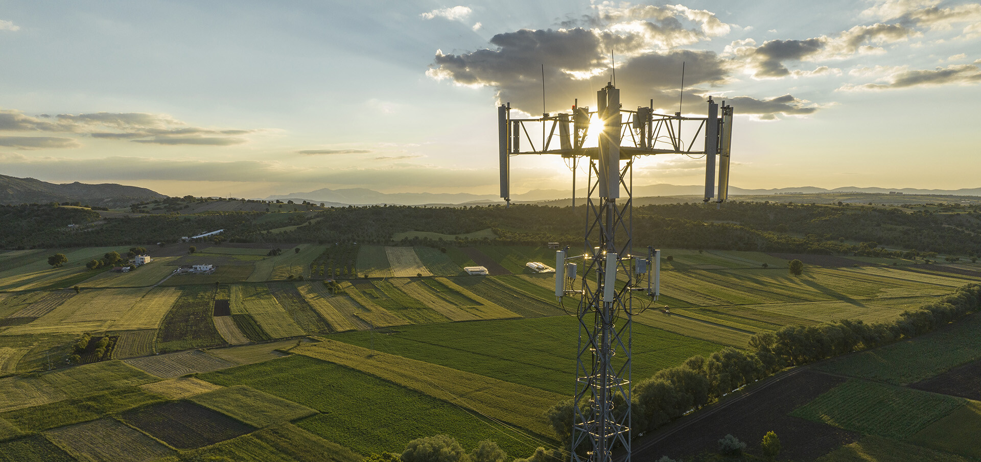 5G and 4G Package Header Image-2