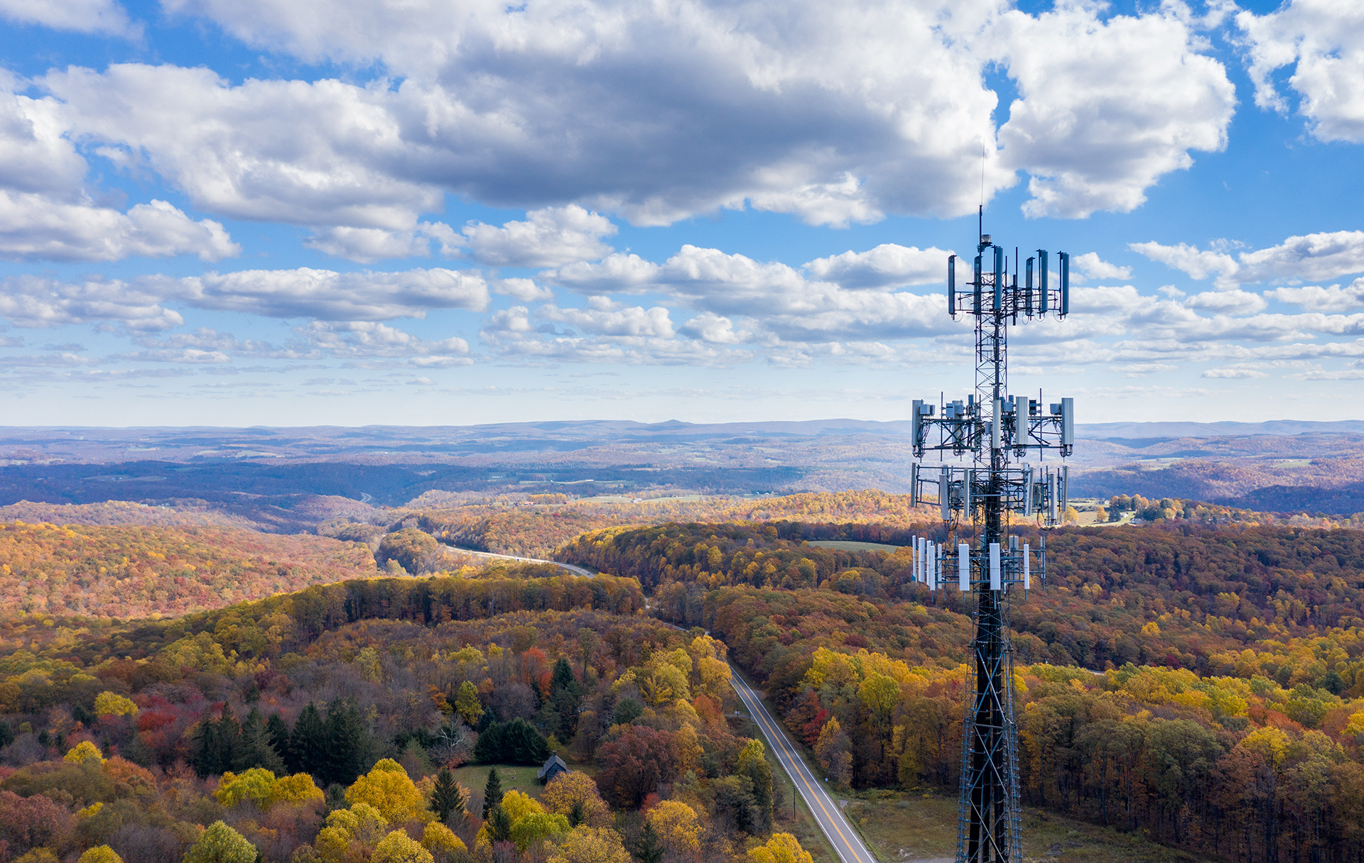 Corporate training header image, telecoms tower at height