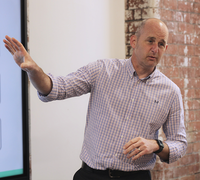 Mpirical CEO and expert trainer delivering live training